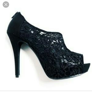 Elle sabine black lace embroidered boot booties